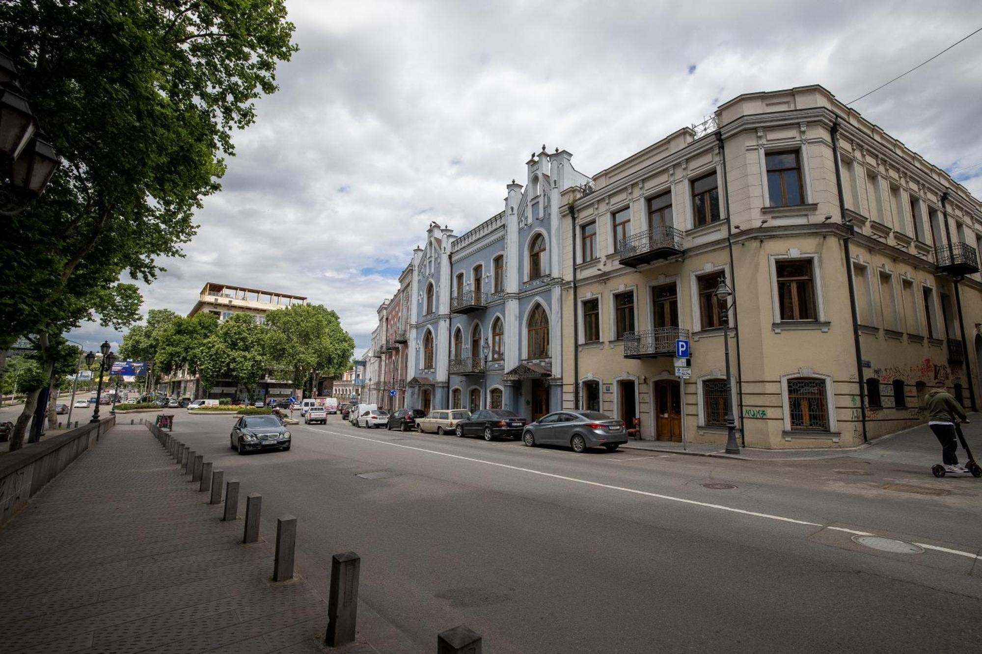 Dream House Appartement Tbilisi Buitenkant foto